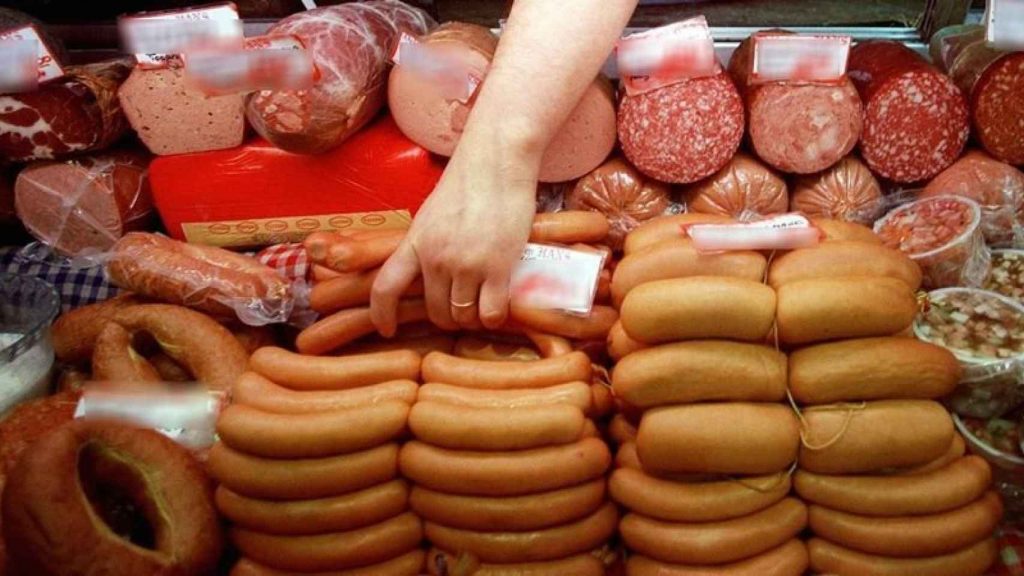 Aunque algunos productos quedaron por fuera, para no afectar la canasta familiar y especialmente las clase menos favorecidas, si se endurecen las medidas. /FOTO: TOMADA DE LA WEB. 