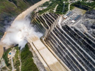 Las primeras dos turbinas de Hidroituango ya pueden entrar en operación, pero aún falta la evacuación de las comunidades.