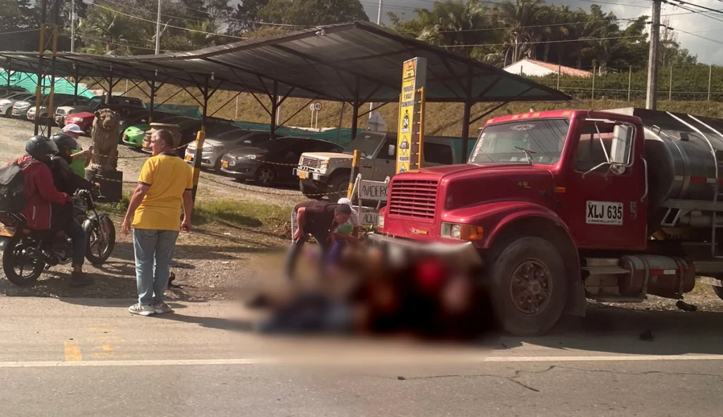 Otro de los accidentes de tránsito cobró la vida de una pareja.