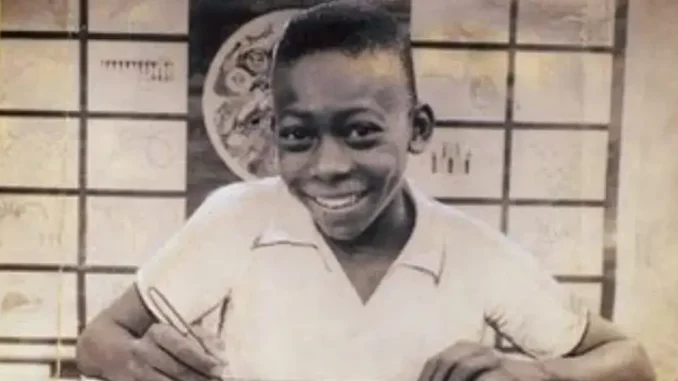 Pelé en el colegio