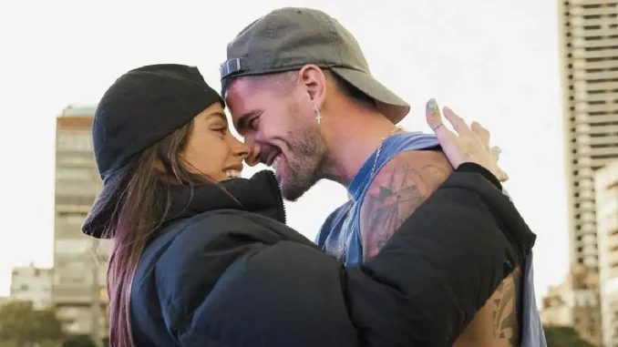 Tini y Rodrigo De Paul