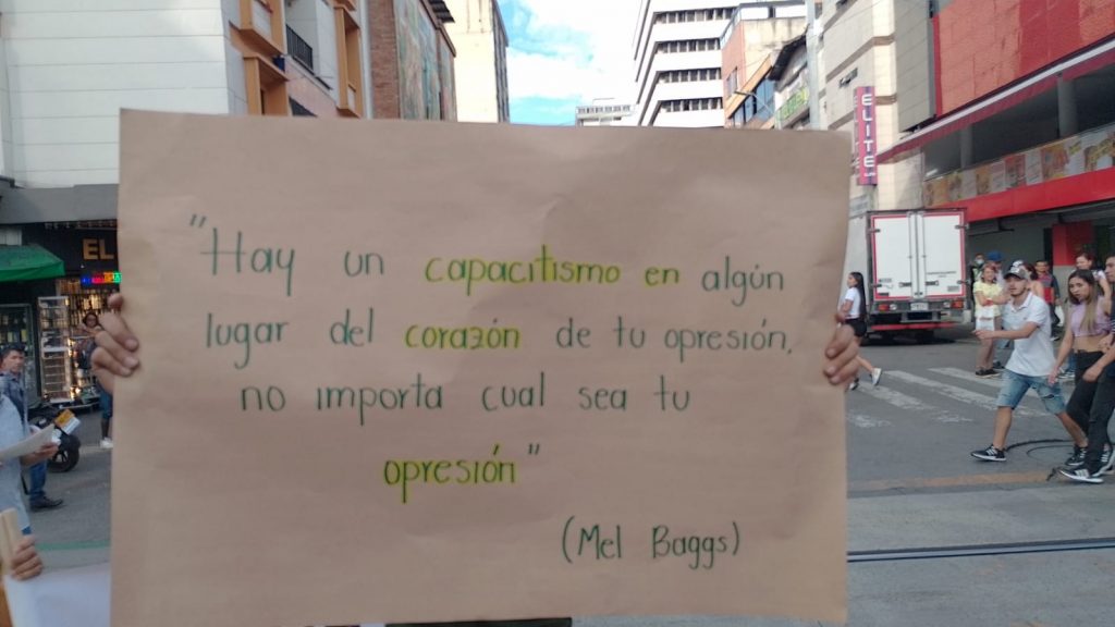 Personas con discapacidad salieron a protestar en Medellín 
