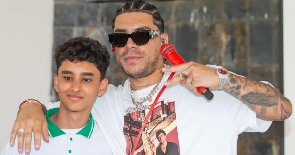 Ryan Castro también se tomó fotos con sus fanáticos