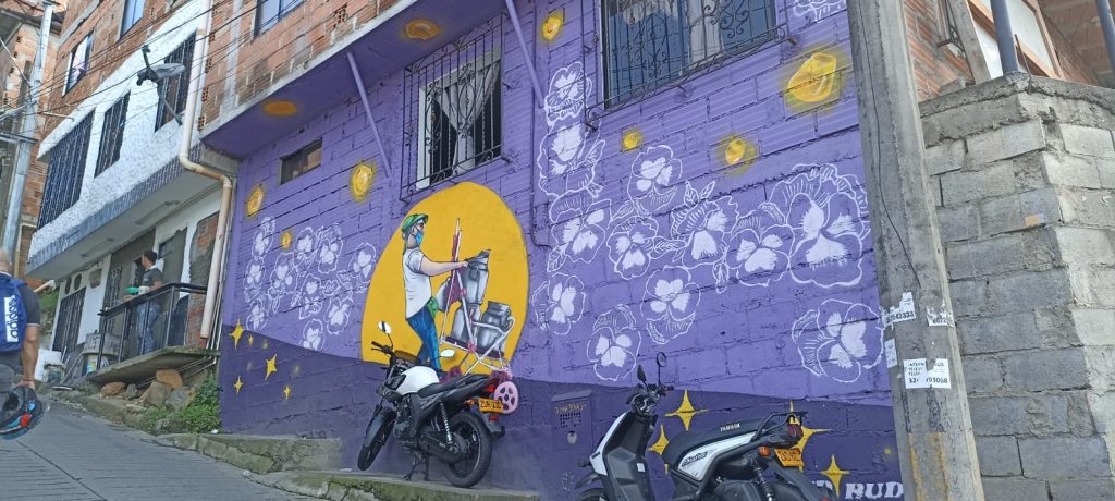 Grafitis Manrique. / FOTO: ALEJANDRA MORALES