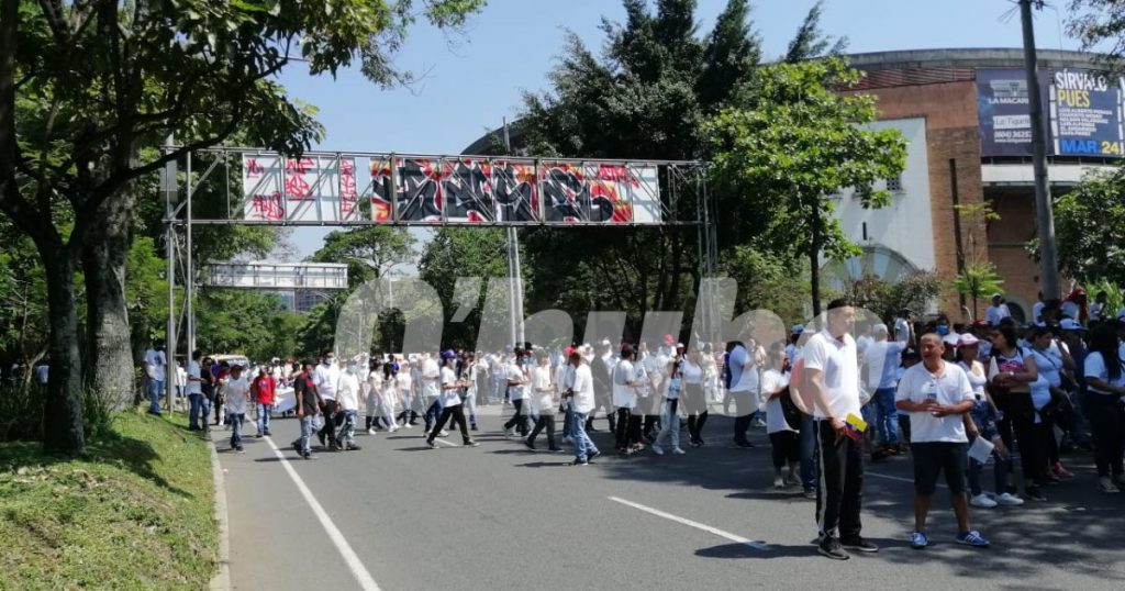 Movilización por la paz en Medellín. /FOTOS: CAMILO SUÁREZ Y SUSANA COGUA.