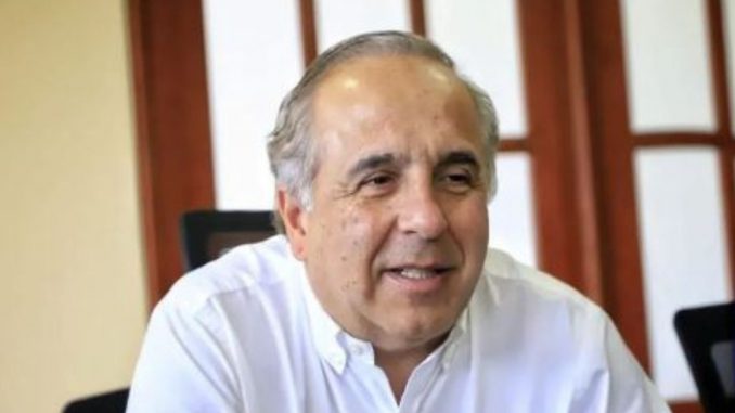 Ministro de Transporte, Guillermo Reyes