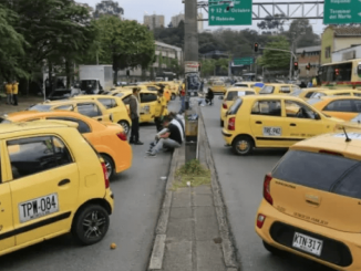 aumentarán tarifas de taxi en todo el país.