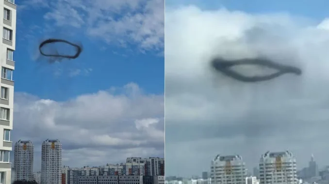 Aro-negro-en-el-cielo-de-Moscu