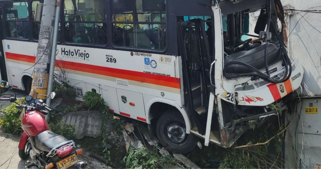 Accidente en barrio París de Bello