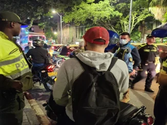 Operativo cerca a Plaza Botero dejó 70 armas blancas incautadas