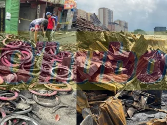 Incendio consumió un taller de motos y otros locales en el centro