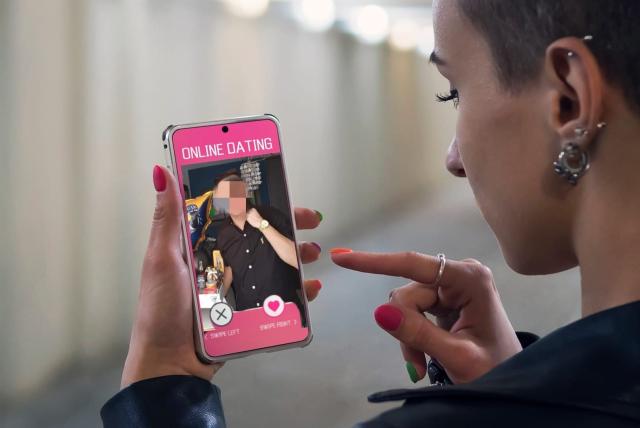 TINDER
