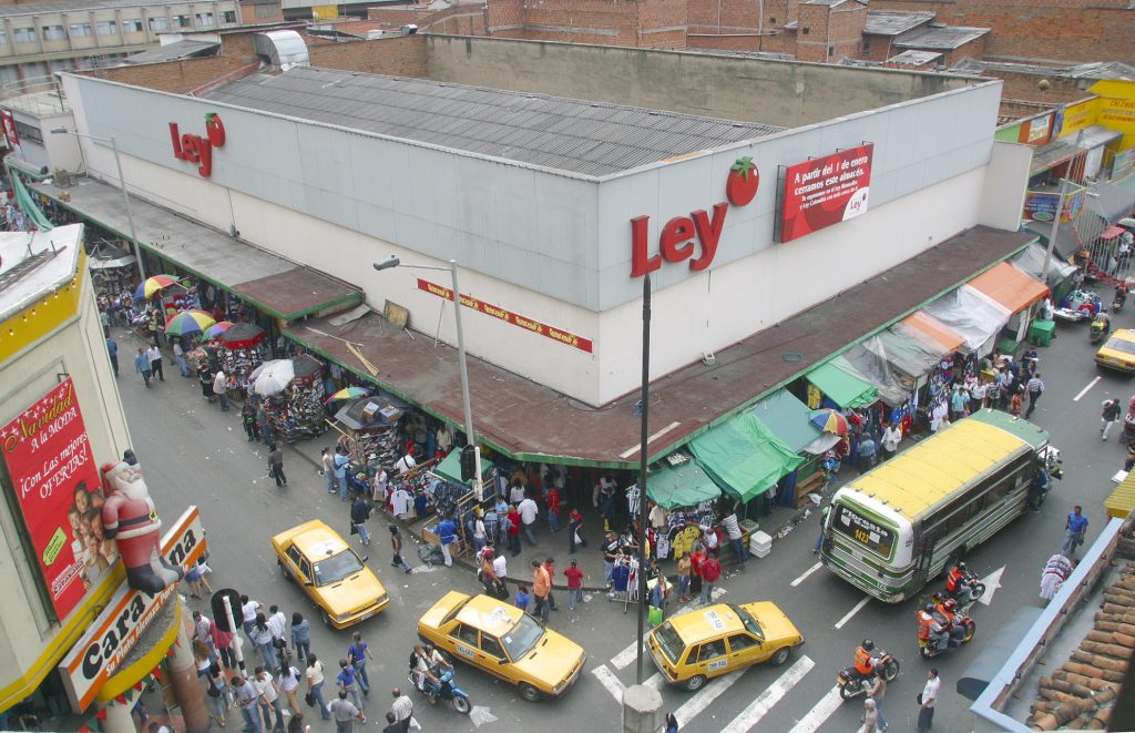 Almacenes Ley en Medellín