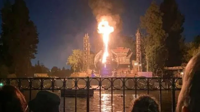 Atracción mecánica se incendió en Disney