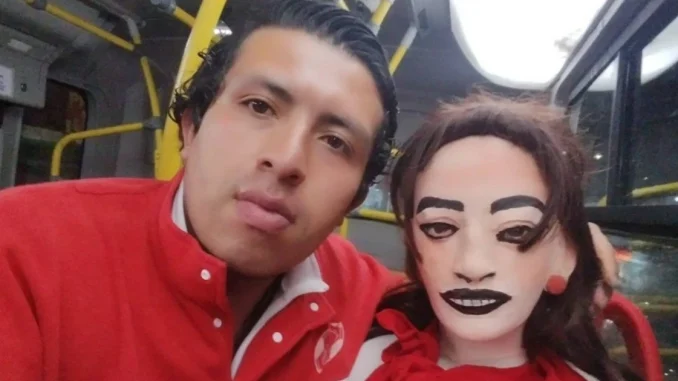 Cristian Montenegro protagonizó una nueva polémica al grabar un video en una ambulancia mientras 'atendían' a su esposa.