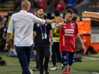 Críticas-del-Medellín-por-arbitraje-en-Uruguay-