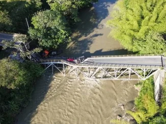 El colapso del puente ocurrió a las 4:20 de la tarde del pasado miércoles 12 de abril.