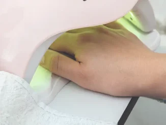 Uñas semipermanentes