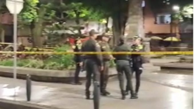 EXPLOSIVOS PARQUE DEL ARTISTA