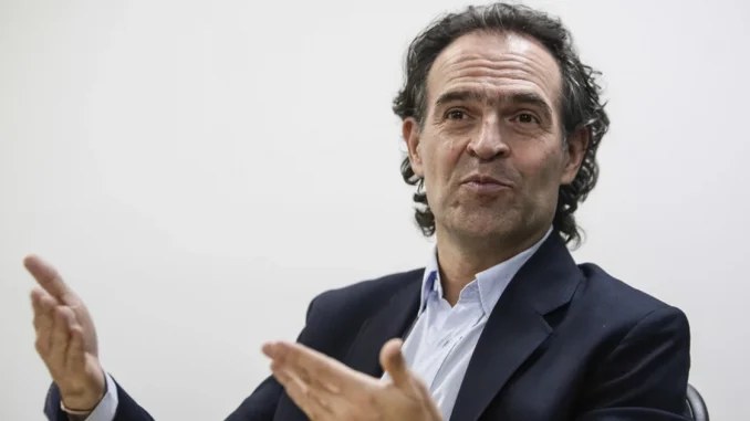 Federico Gutiérrez presentó su nuevo partido Creemos.
