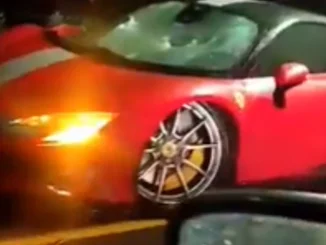 Ferrari choque autopista Medellín Bogotá