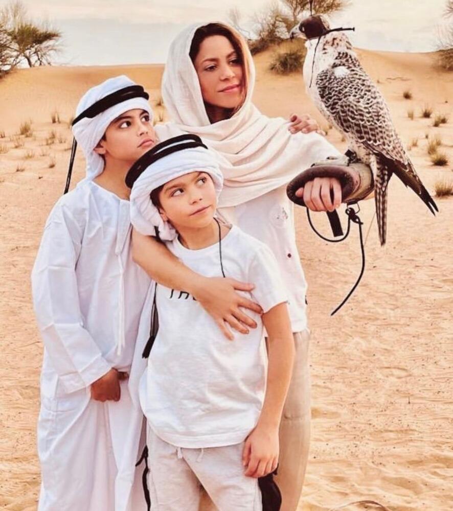 Shakira con sus hijos 