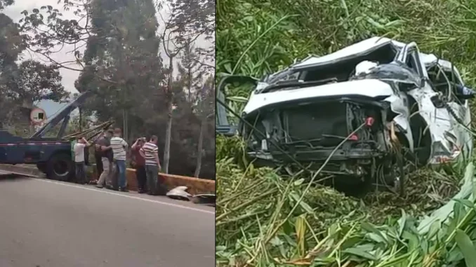 Se desconocen las razones por las que el vehículo terminó en ese abismo en jurisdicción de Copacabana.