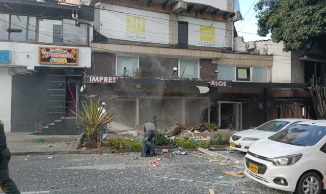 Explosión-en-papelería-en-la-70