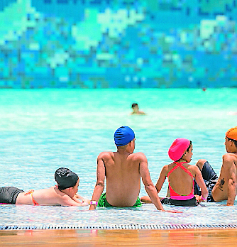 CVaeroparque piscina