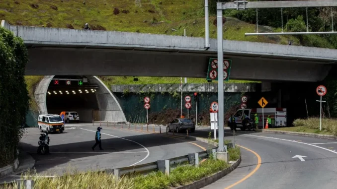 Túnel-de-Oriente
