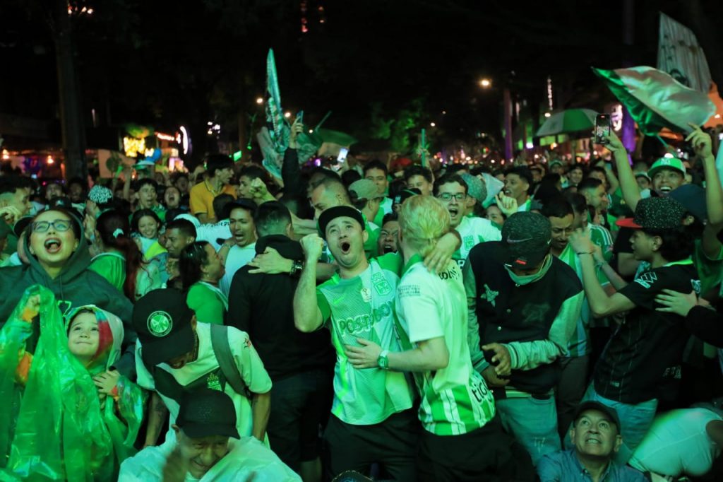 Hinchas Nacional final Millonarios