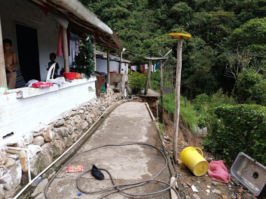 Vivienda afectada en Las Peñas