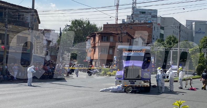 Accidente en la carrera 80 dejó 2 muertos 