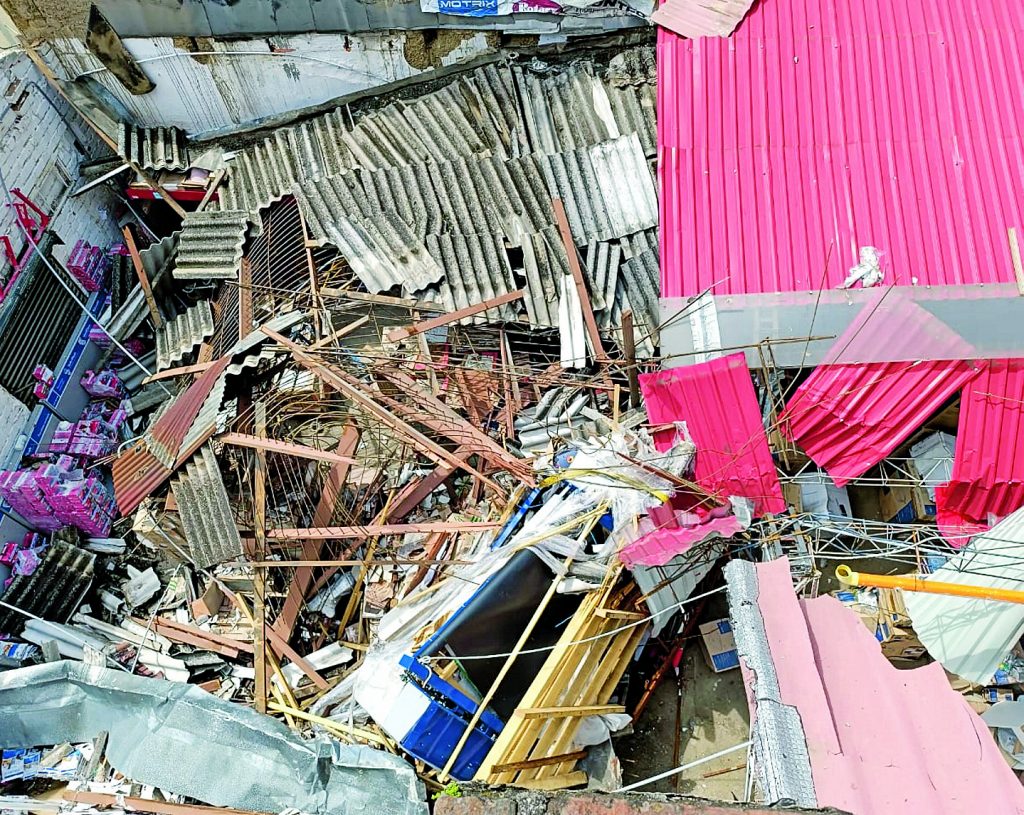 Accidente-grua-San-Benito-3