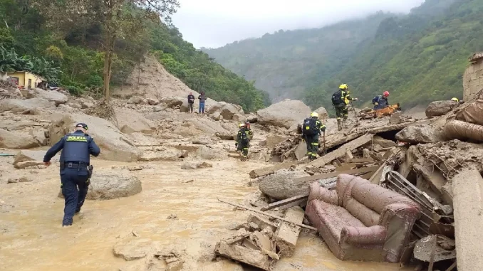 La tragedia en Quetame ya dejó 20 personas muertas, todas habitantes de la vereda El Naranjal.