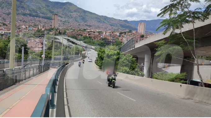 Richard Cuesta fue atacado mientras se desplzaba en moto por el puente de la Madre Laura.