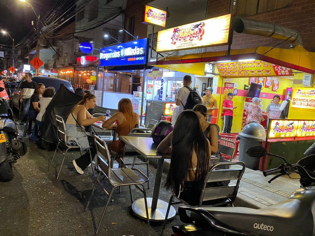 Distrito Gastronómico Callejero de Itagüí.
