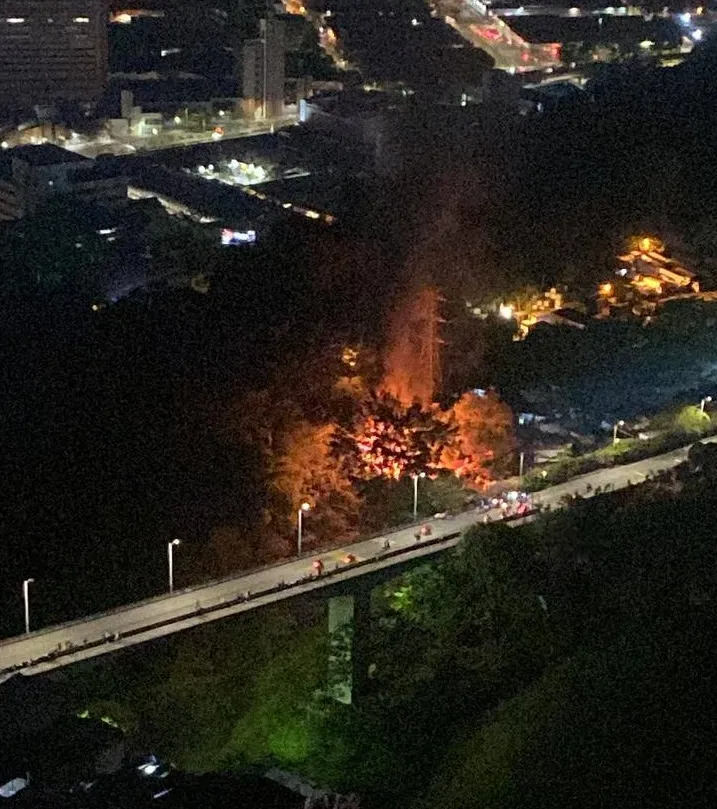Incendio-en-La-Asomadera