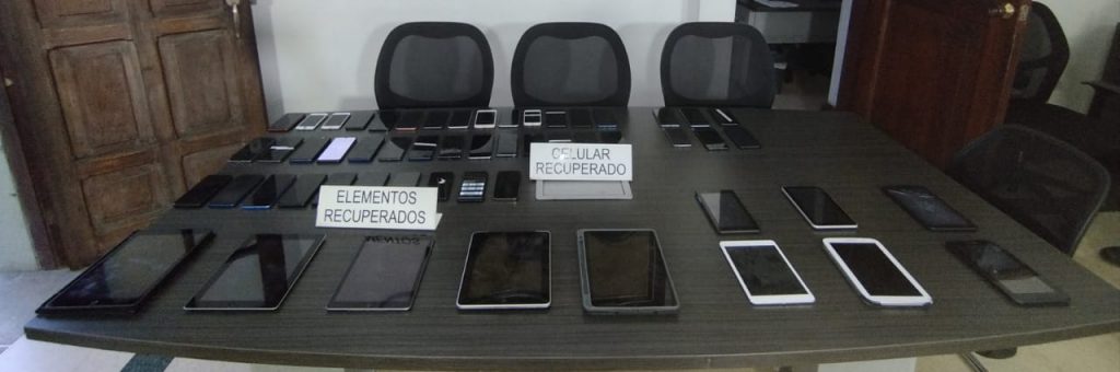 Celulares recuperados en parqueadero del centro de Medellín 