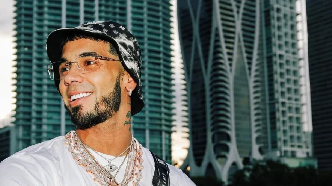anuel publica foto de su supuesta nueva novia