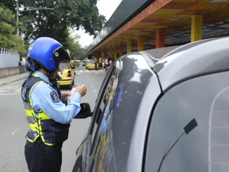 Pico y placa, lunes, rotación del pico y placa, movilidad, Medellín, Tránsito, norma, reglas, vías, comparendos, Q’Hubo Medellín, noticias movilidad, Q’Hubo de hoy