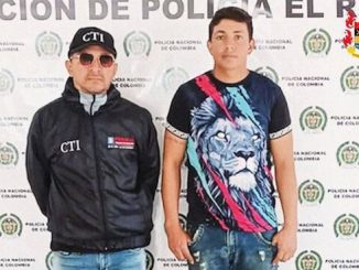 lanzó thinner a la pareja
