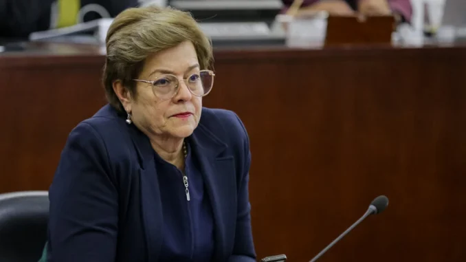 La ministra de trabajo, Gloria Ramírez, anunció cuáles serán las condiciones de la reducción de la jornada laboral.