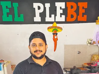 El Plebe