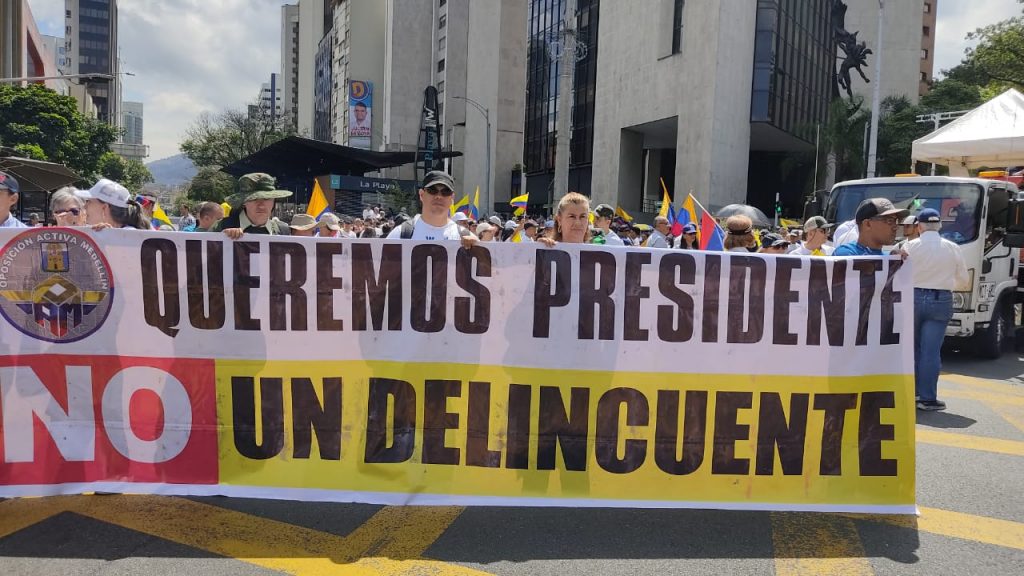 La marcha del 16 de agosto en Medellín se convocó para protestar contra las actuaciones del presidente Petro. 
