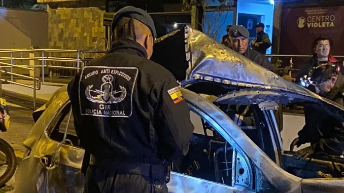 Los carros bomba en Ecuador estarían relacionados con retaliaciones de una banda delincuencial contra el gobierno.