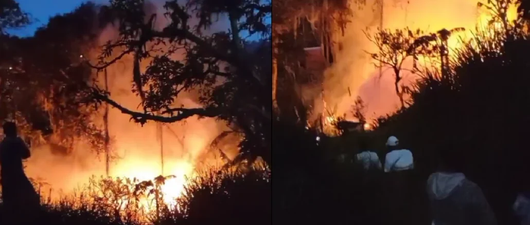 En el barrio El Rosario de Itagüí, dos viviendas quedaron destruidas por el incendio.