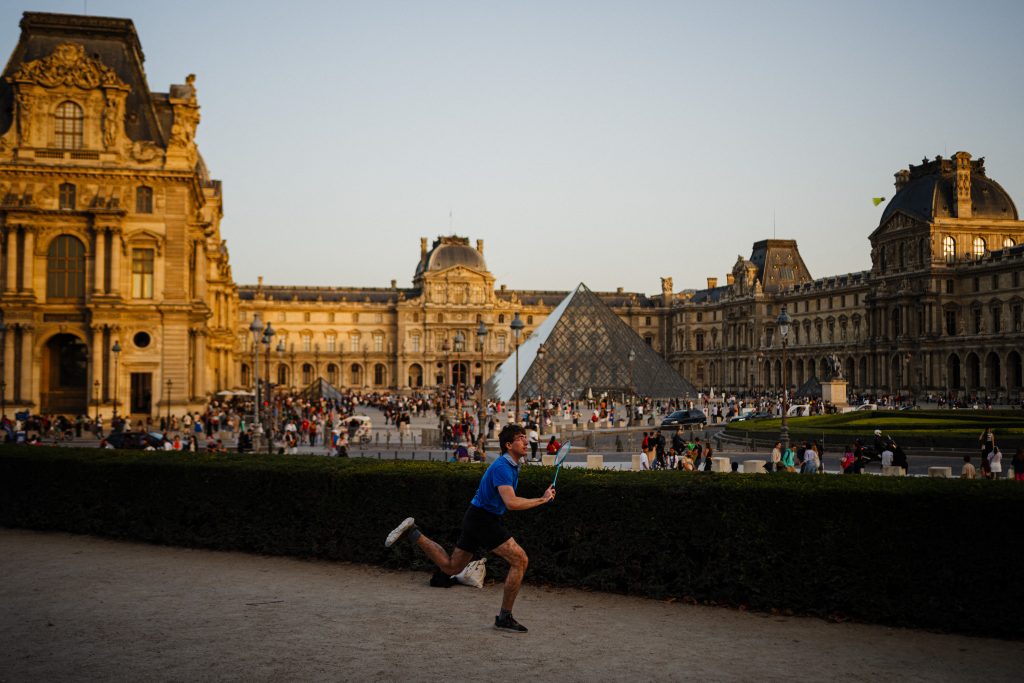 TERRORISMO FRANCIA LOUVRE