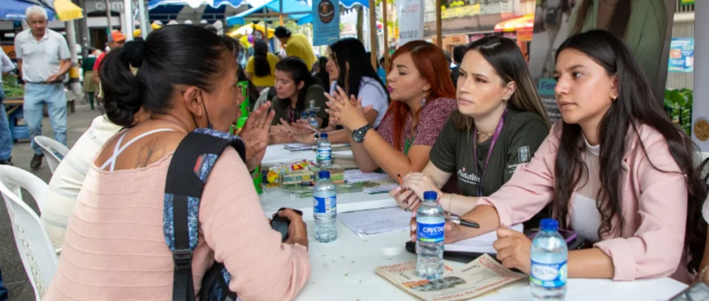 Este viernes: feria de empleo en el Parque de las Luces